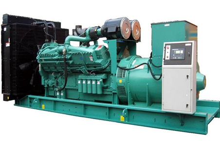 通城570kw康明斯柴油发电机组图片 通城570kw康明斯柴油发电机组图片
